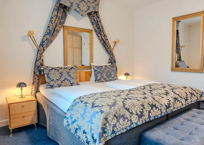 Hotel Palads 4*